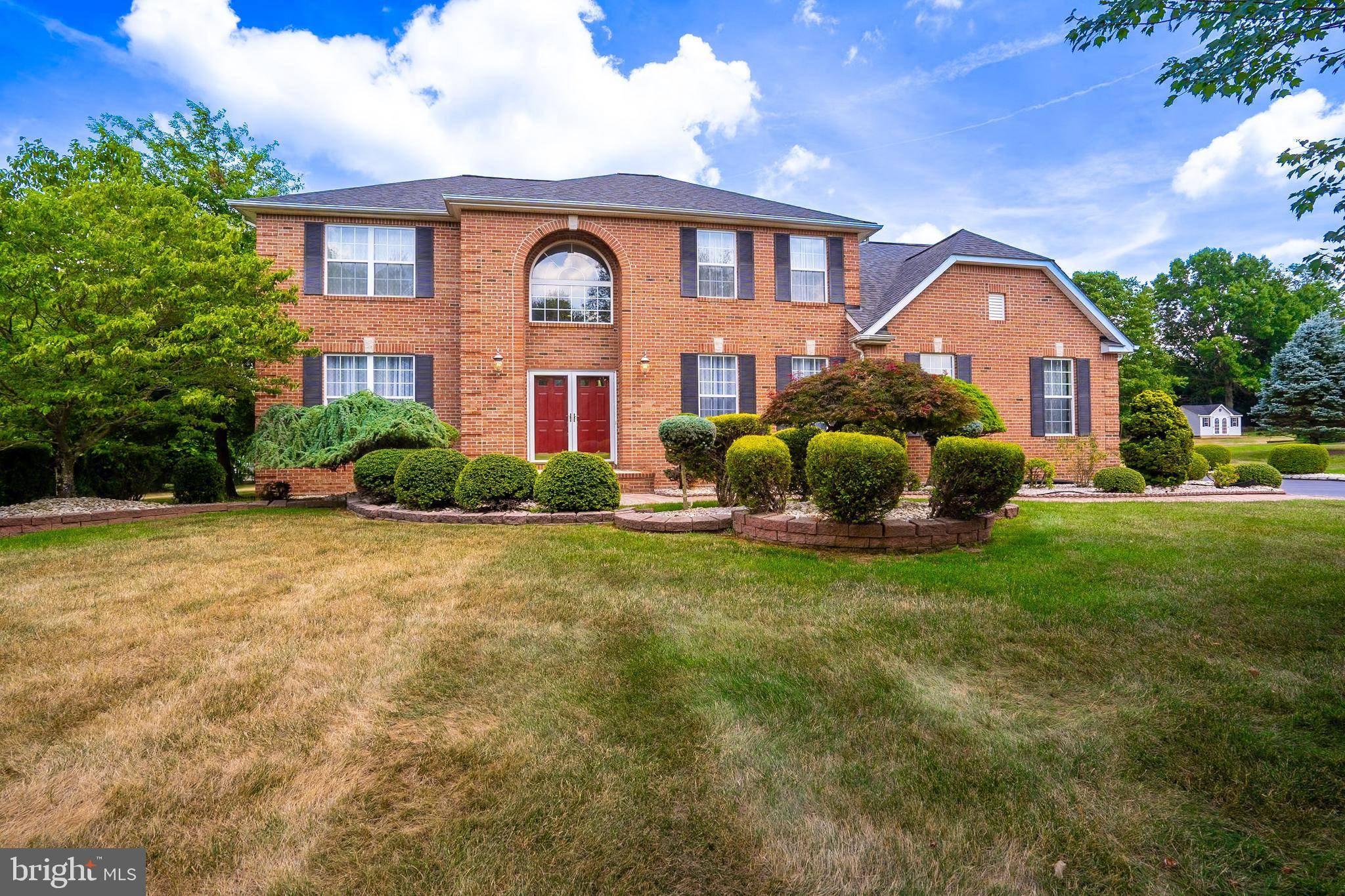 Monroe Township, NJ 08831,14 MAGNOLIA CT