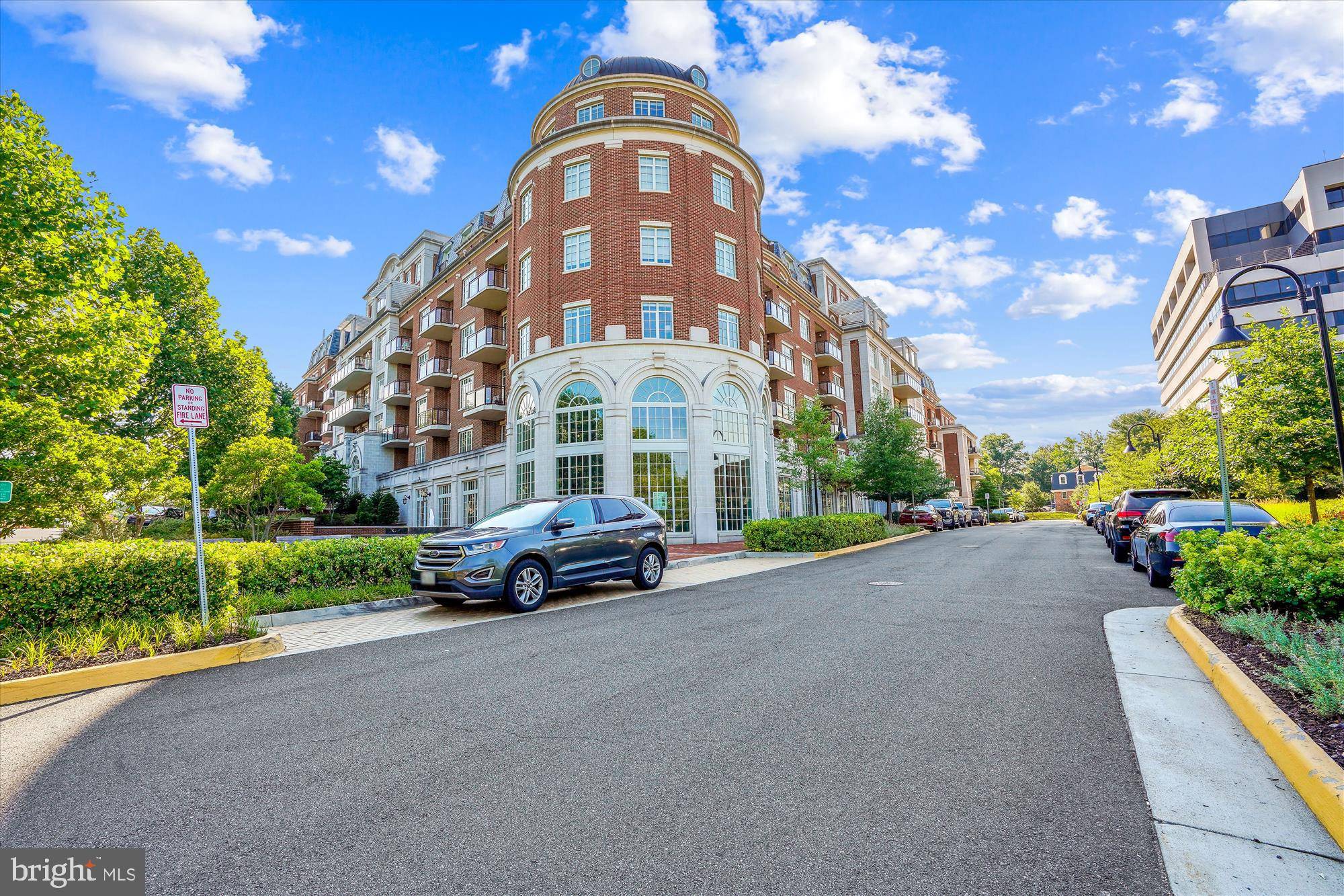 Mclean, VA 22101,6900 FLEETWOOD RD #205