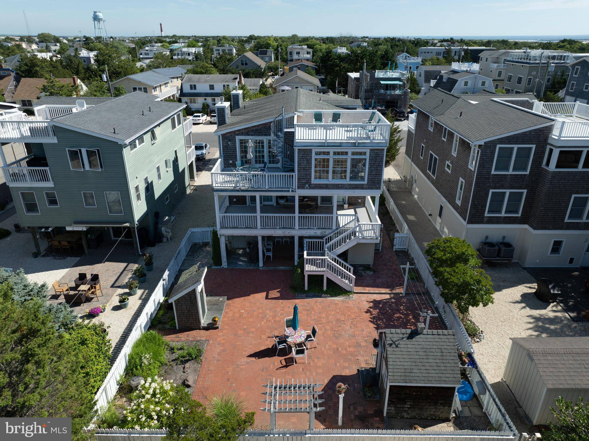 Barnegat Light, NJ 08006,13 EAST 15TH STREET