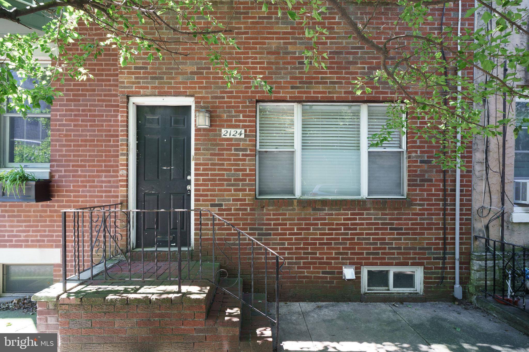 Philadelphia, PA 19146,2124 CATHARINE ST