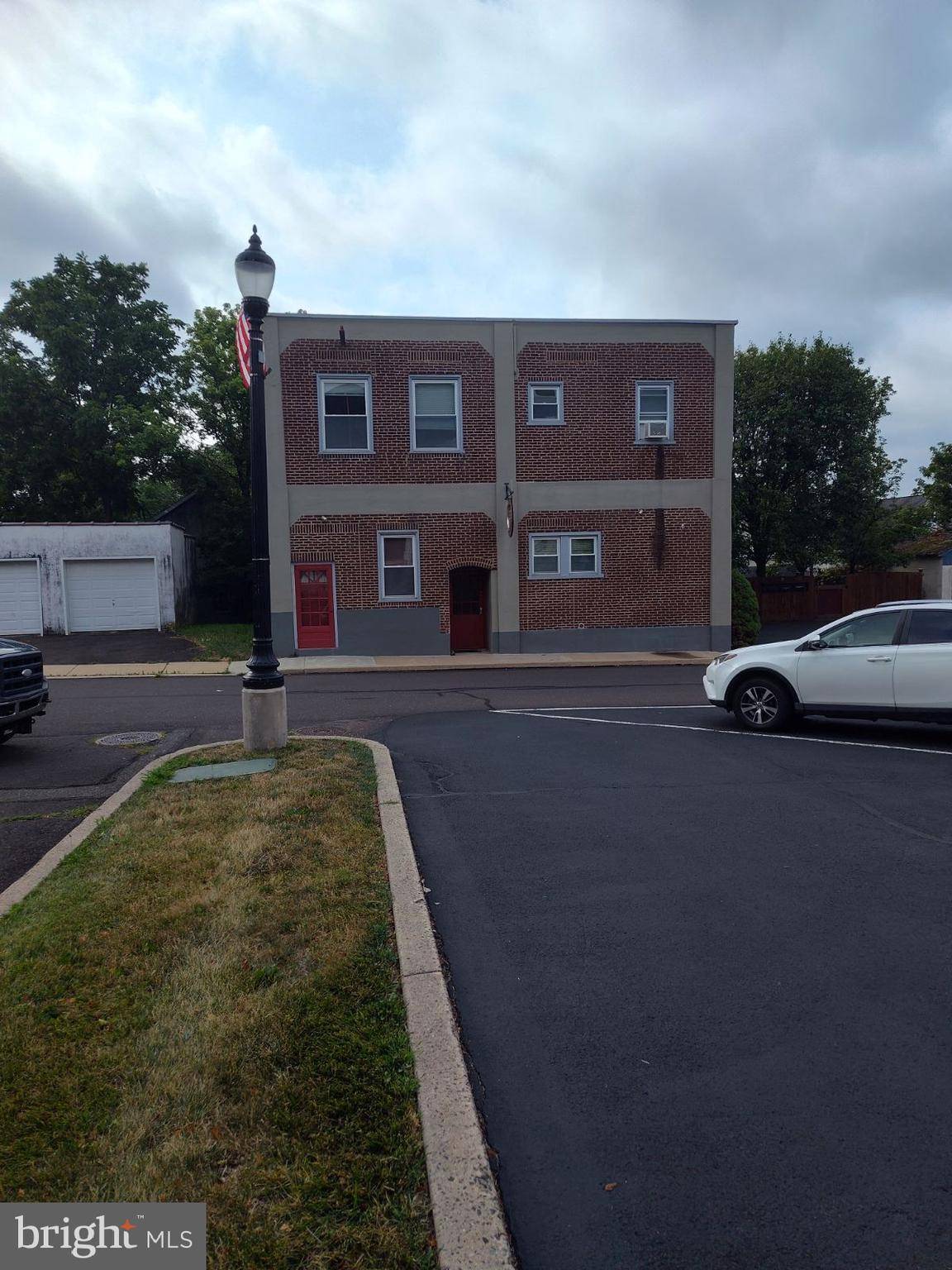 Perkasie, PA 18944,15 S 6TH ST #2ND FLR FRONT