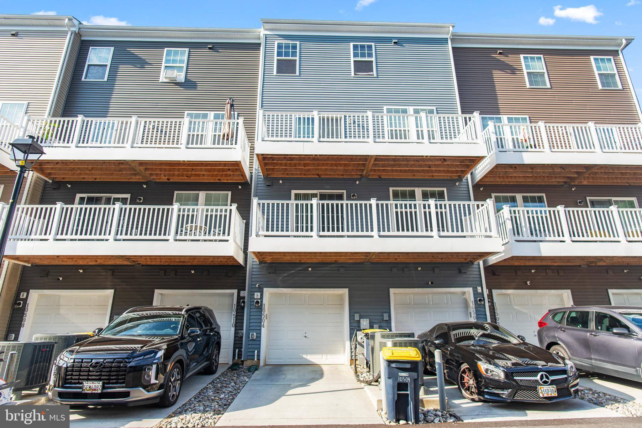 Lanham, MD 20706,10504 JIM LOVELL LN