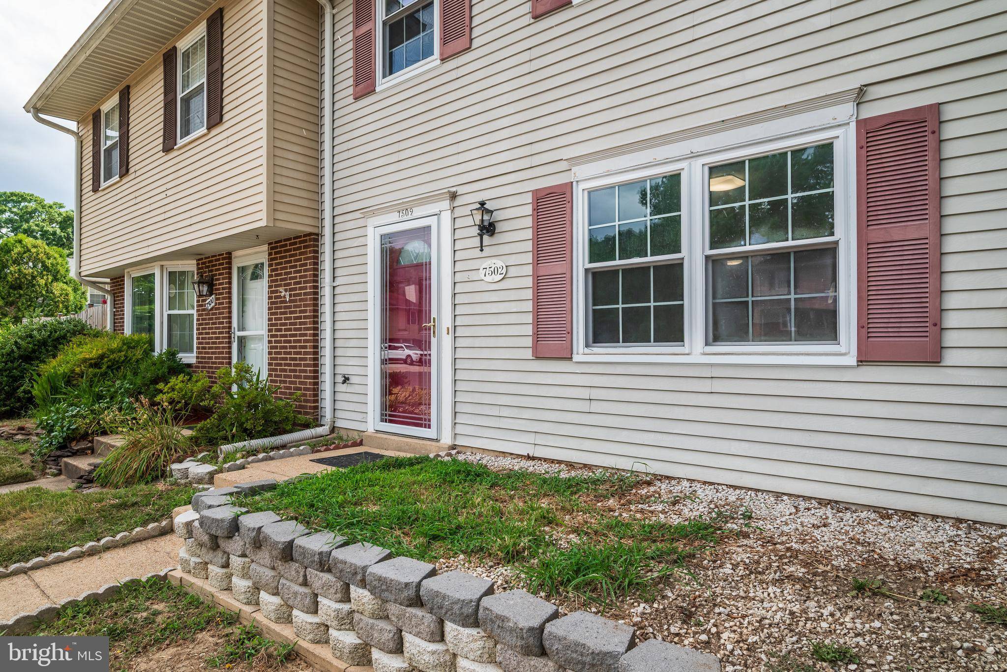 Laurel, MD 20707,7502 HAINES CT