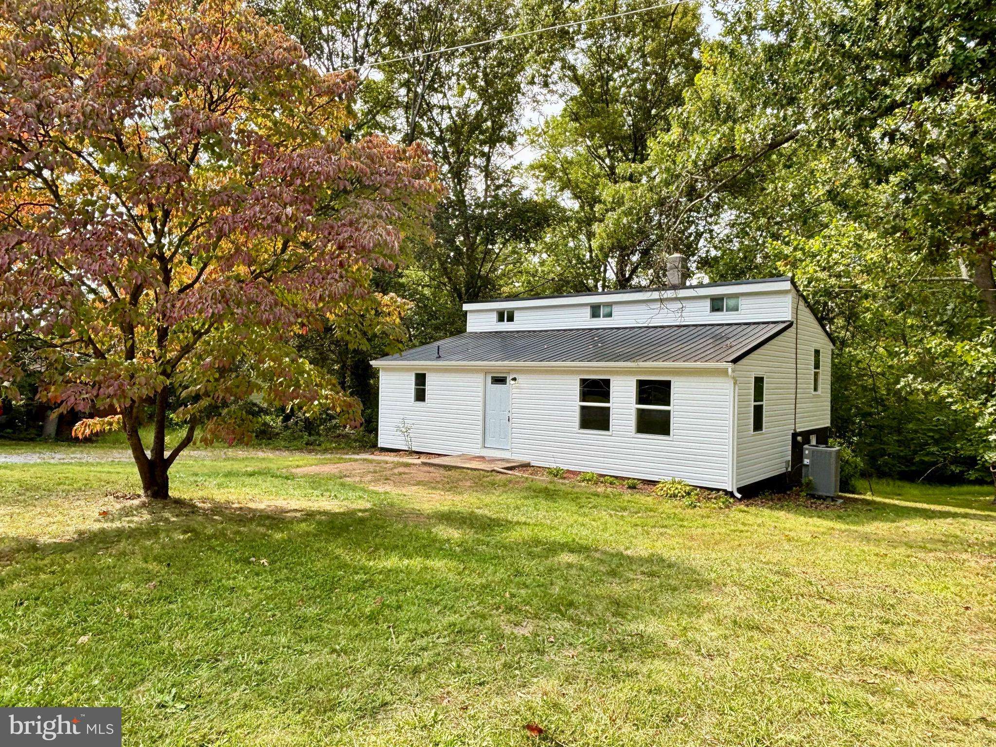 Falling Waters, WV 25419,269 BURNSIDE DR