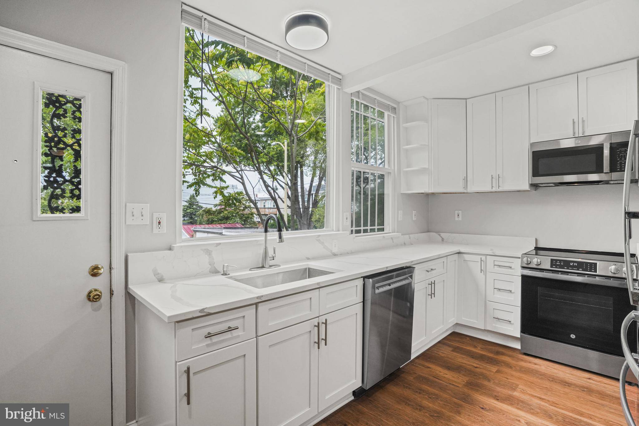Washington, DC 20002,2116 N CAPITOL ST NW