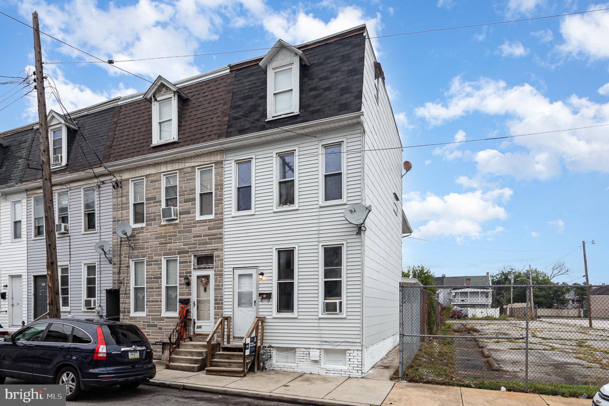 York, PA 17401,237 S HARTLEY ST