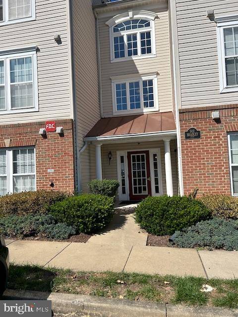 Frederick, MD 21703,502 BRADLEY CT #5B