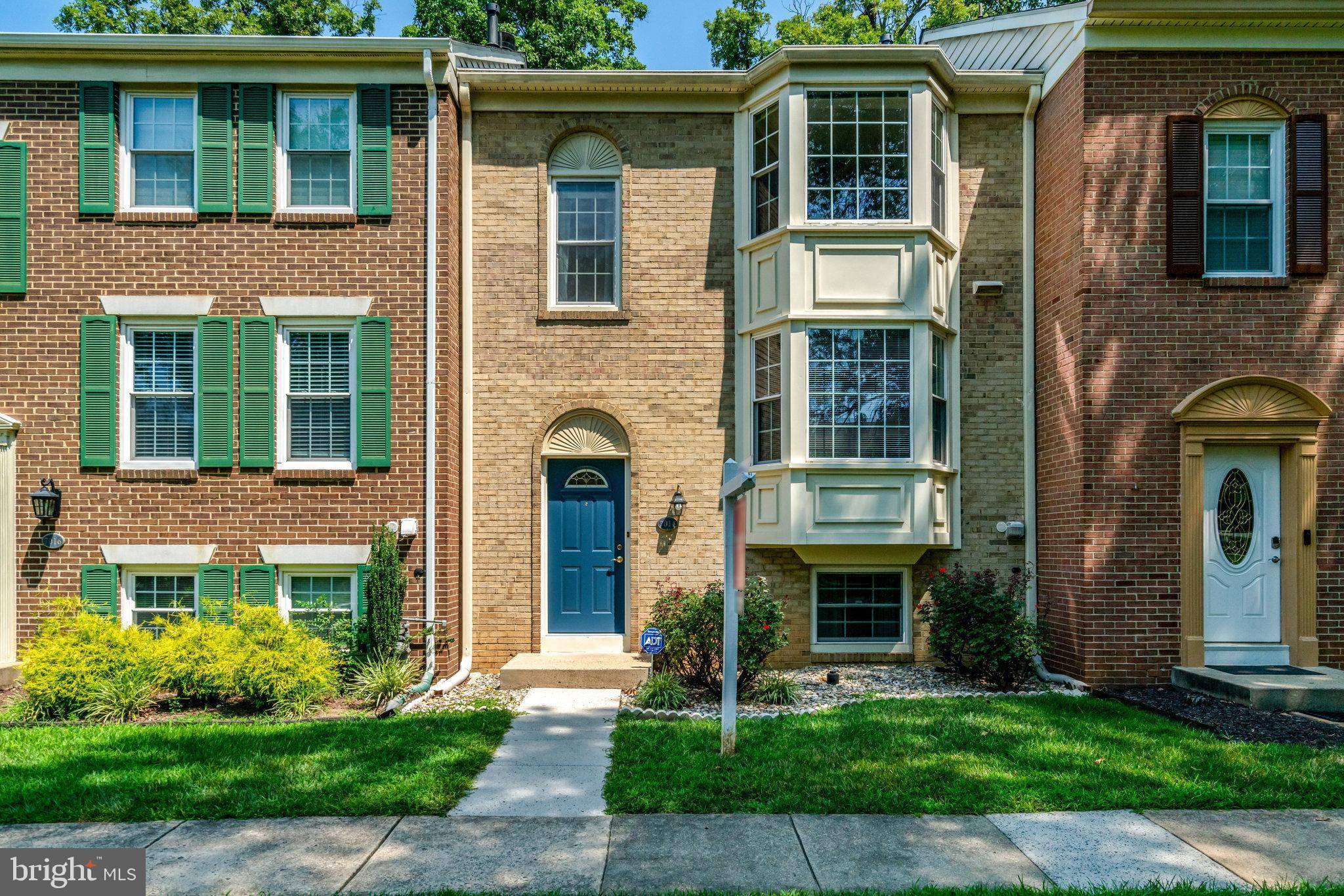 Springfield, VA 22151,7014 BRADDOCK MEWS PL