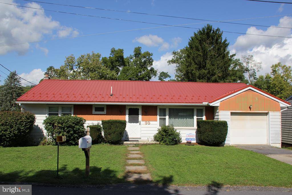 Lewistown, PA 17044,33 ELM DR