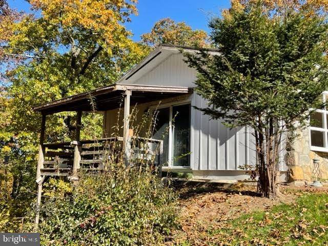 Reedsville, PA 17084,65 FAWN RD