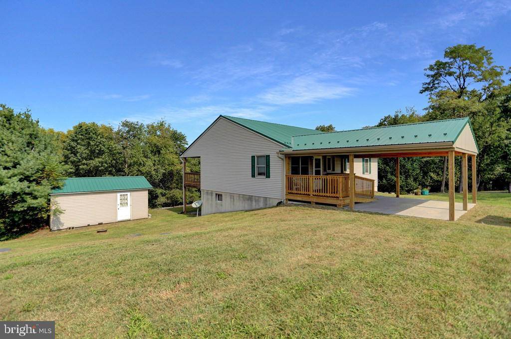 Honey Grove, PA 17035,969 WATERFORD RD