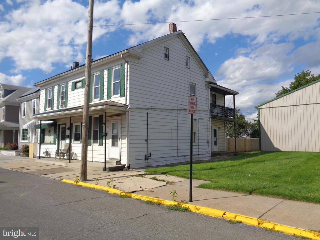 Lewistown, PA 17044,215 S MAIN ST