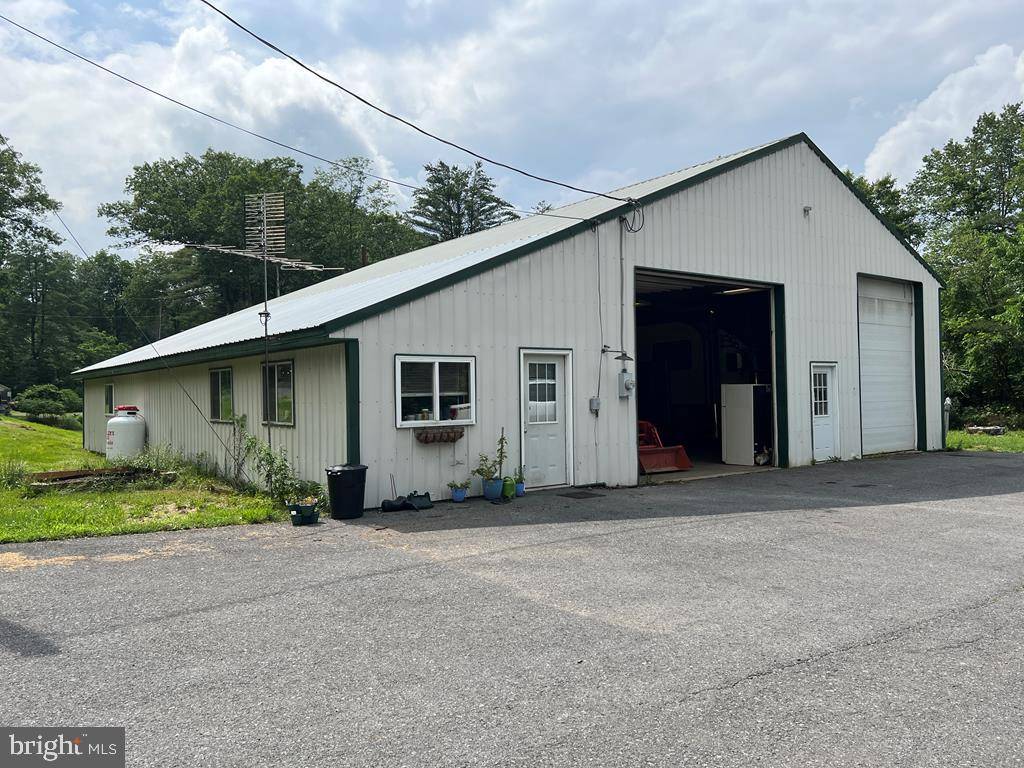 Mcclure, PA 17841,2425 SNOOK RD