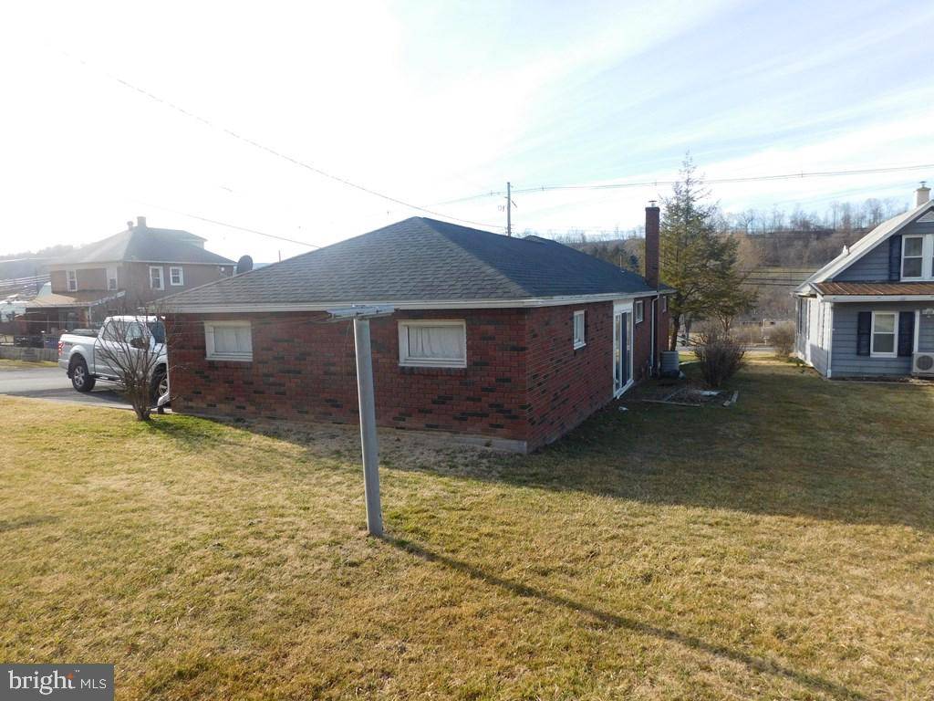 Lewistown, PA 17044,800 E WALNUT ST