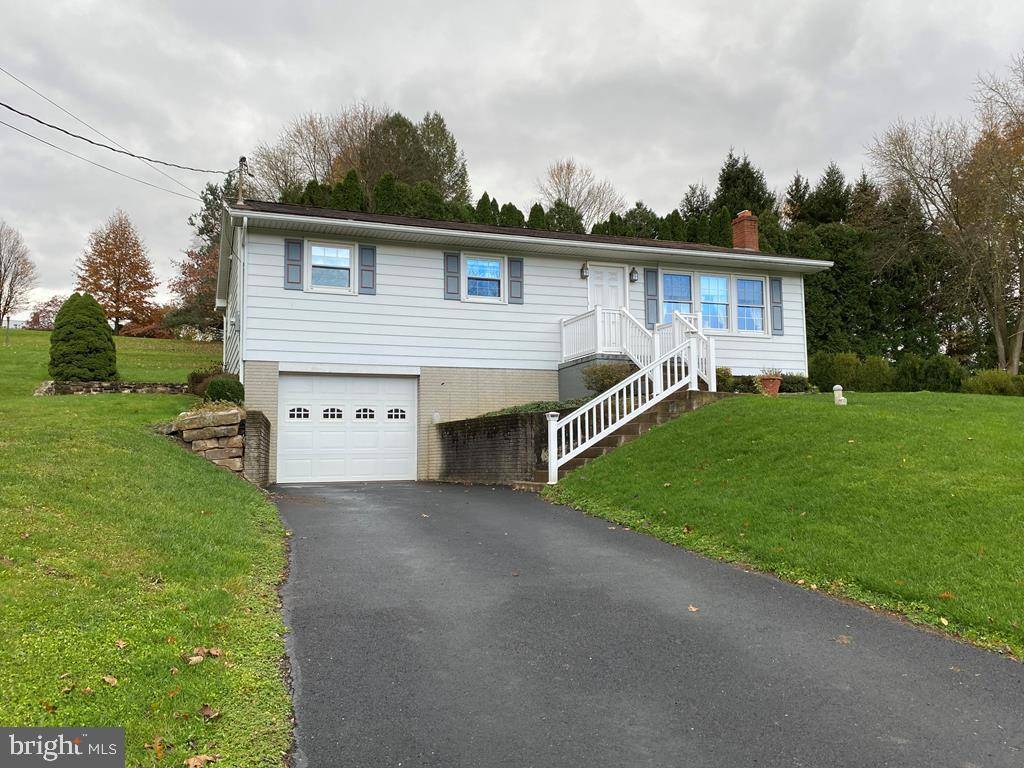 Mifflintown, PA 17059,108 DRESSLER ST