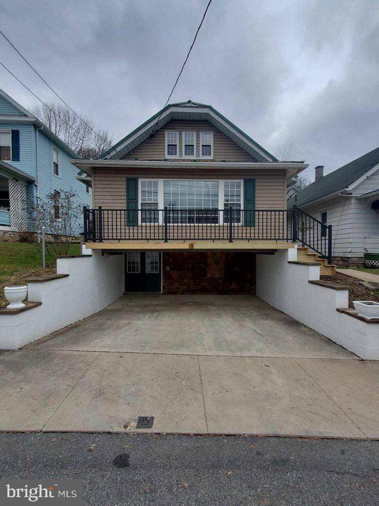 Lewistown, PA 17044,5 WOODS LN