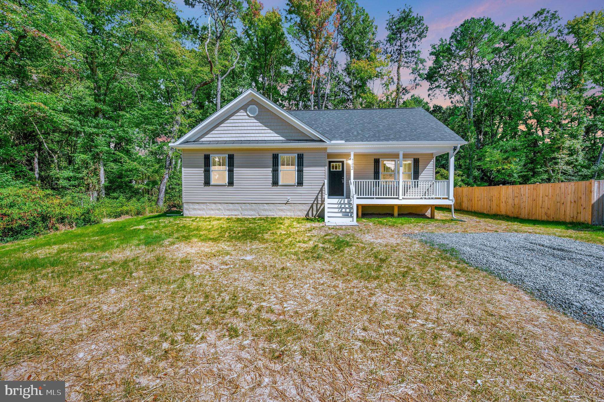 Colonial Beach, VA 22443,292 WESTMORELAND DR