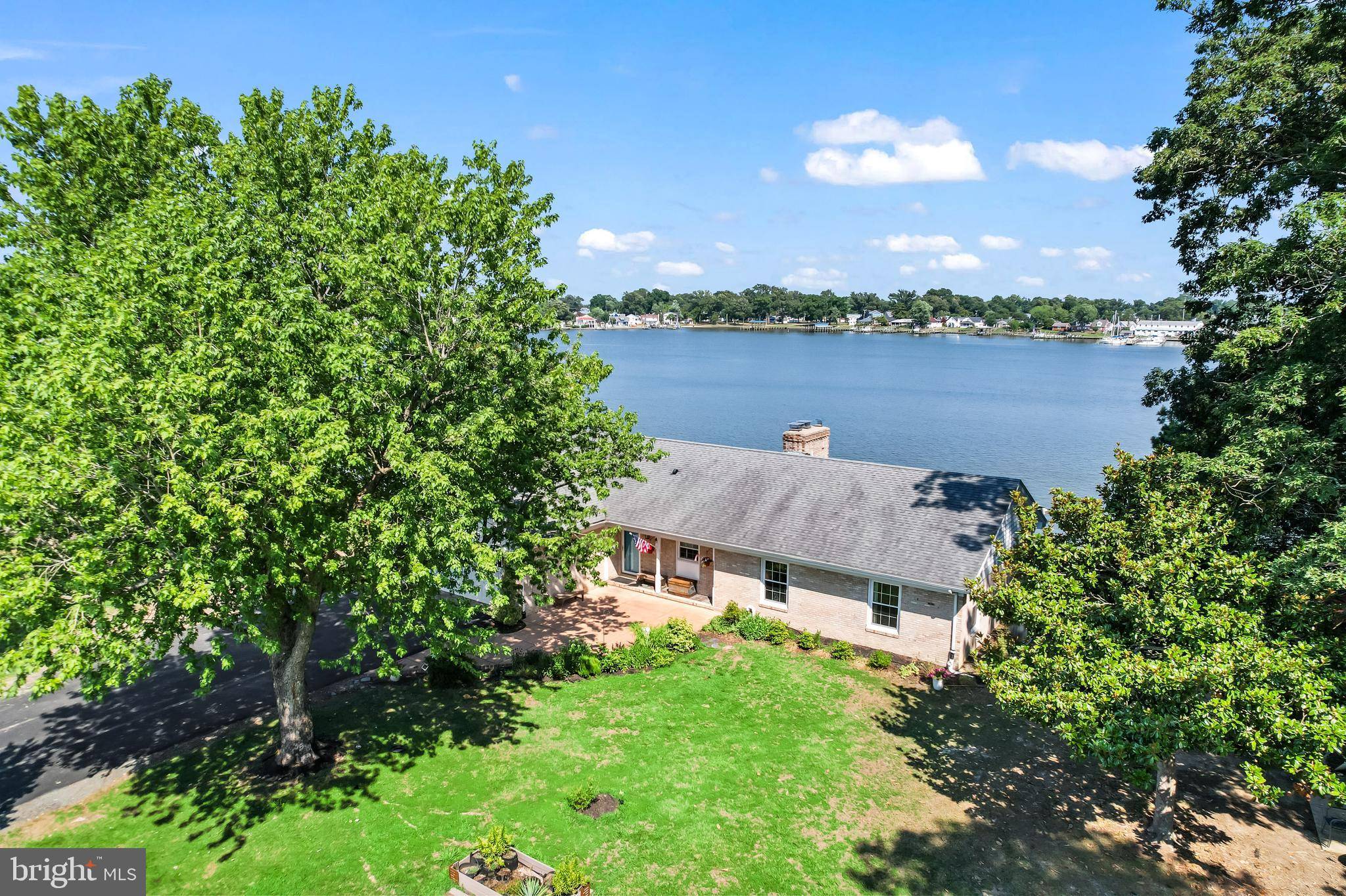 Colonial Beach, VA 22443,36 WATERVIEW PT