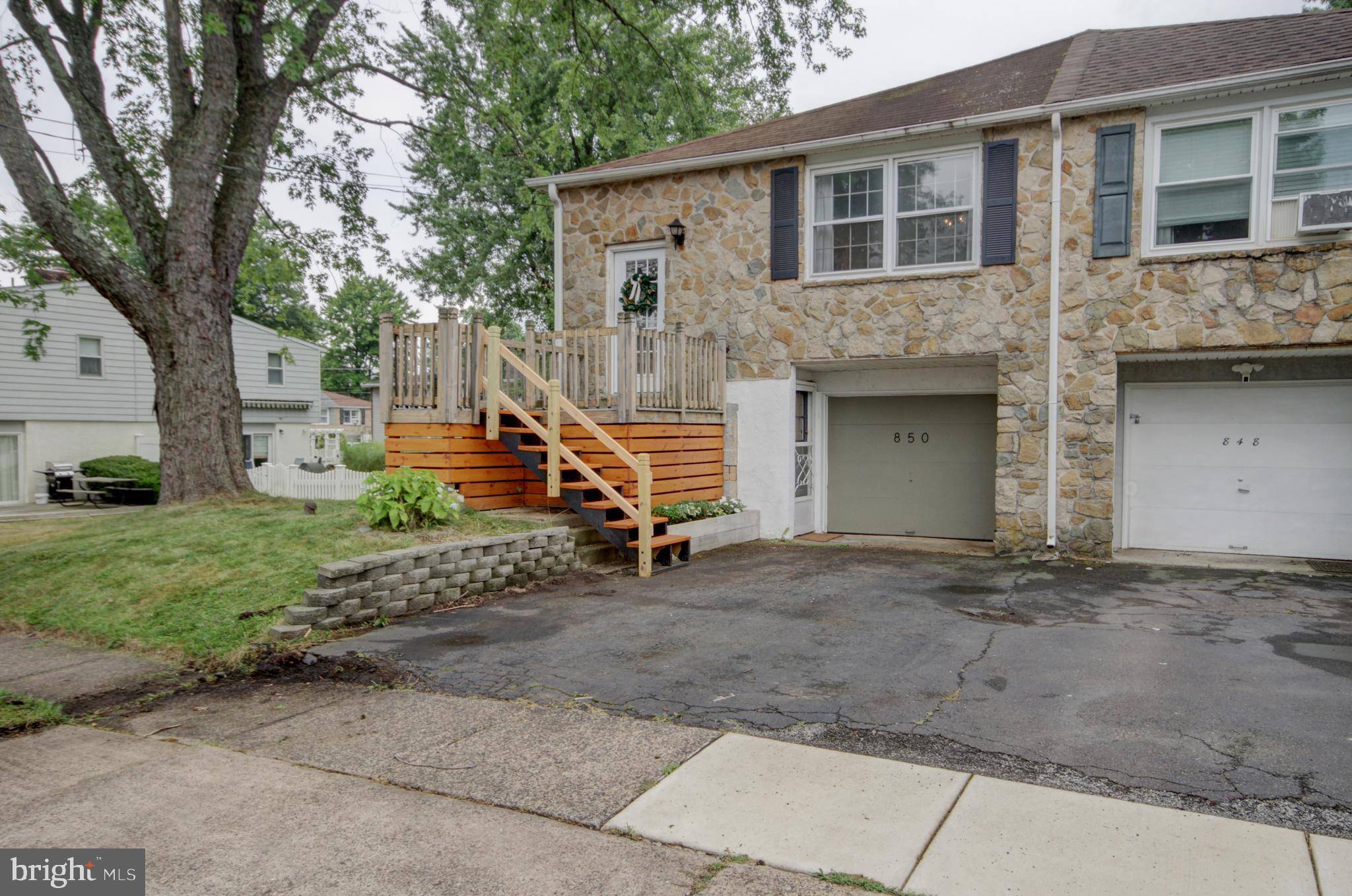 Lansdale, PA 19446,850 CLAY AVE