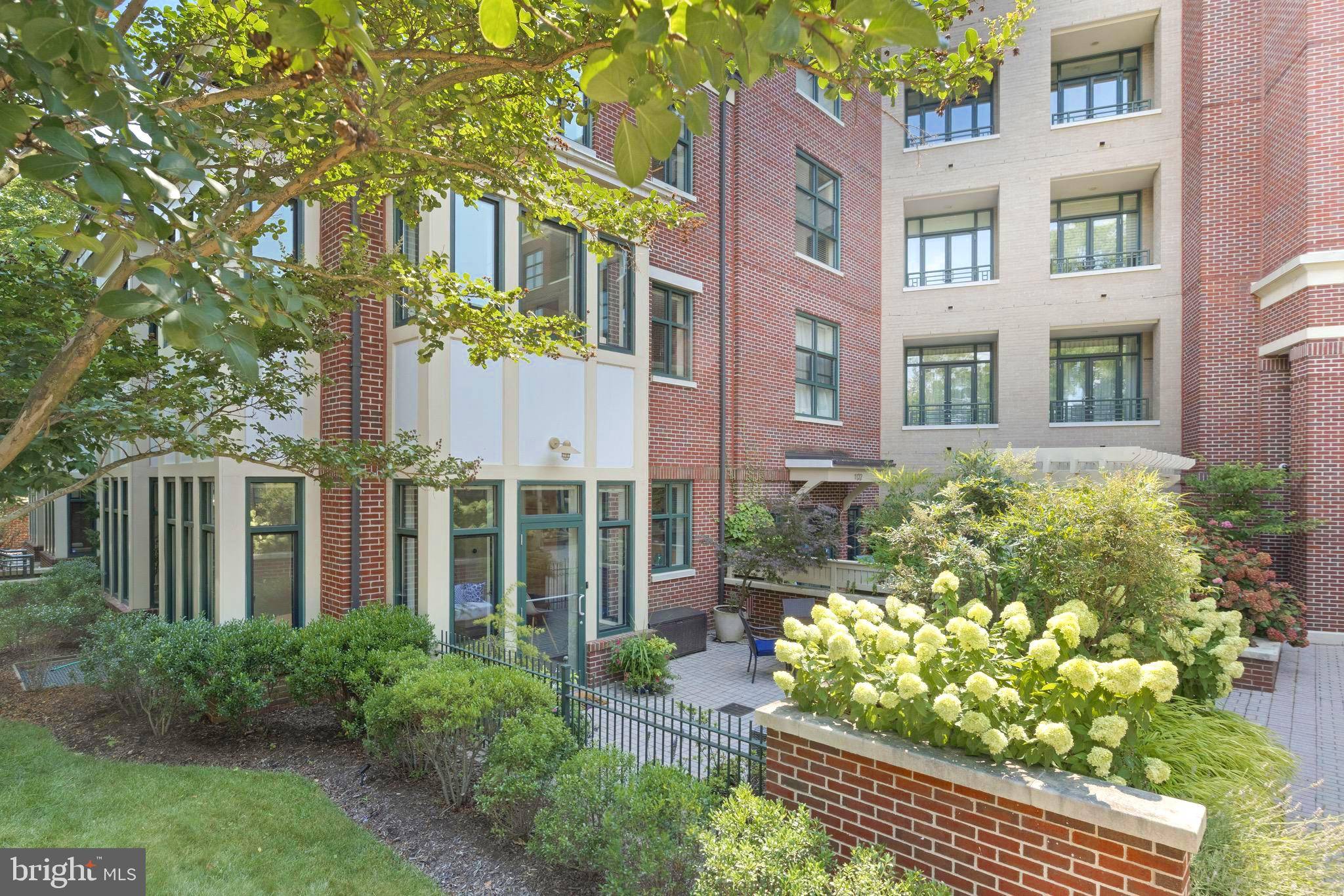 Washington, DC 20016,4750 41ST ST NW #TOWNHOUSE 4