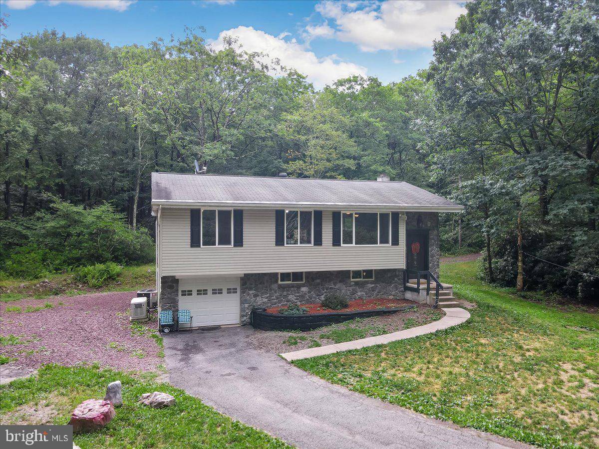 Jim Thorpe, PA 18229,28 ANDREW DR