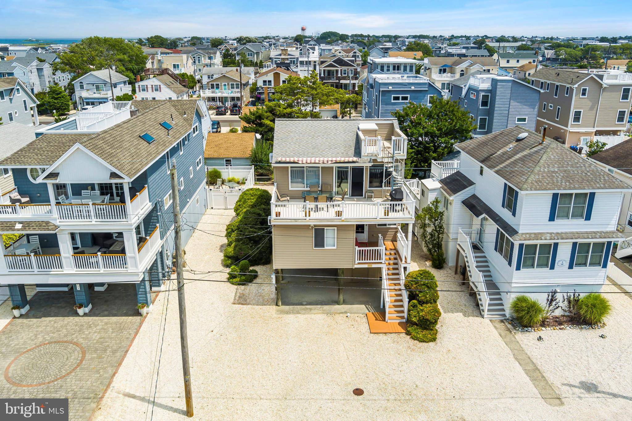 Beach Haven, NJ 08008,321 JEFFERIS AVE