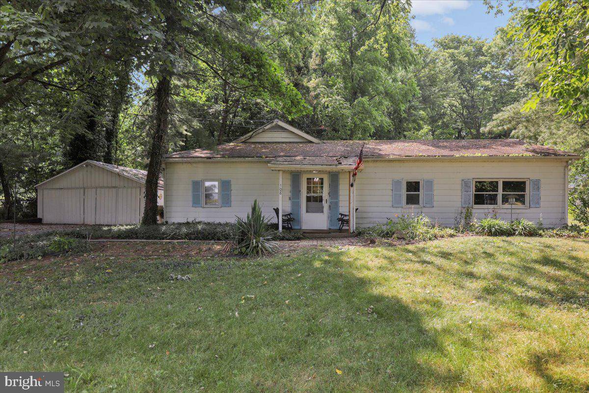 Bainbridge, PA 17502,108 WICKERSHAM RD