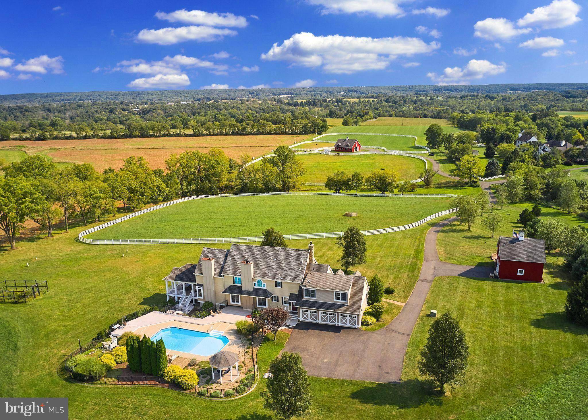 Ringoes, NJ 08551,11 DANBERRY DR