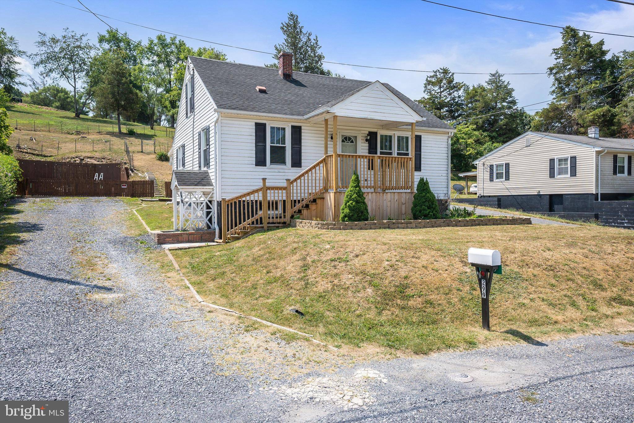 Craigsville, VA 24430,299 E CRAIG ST