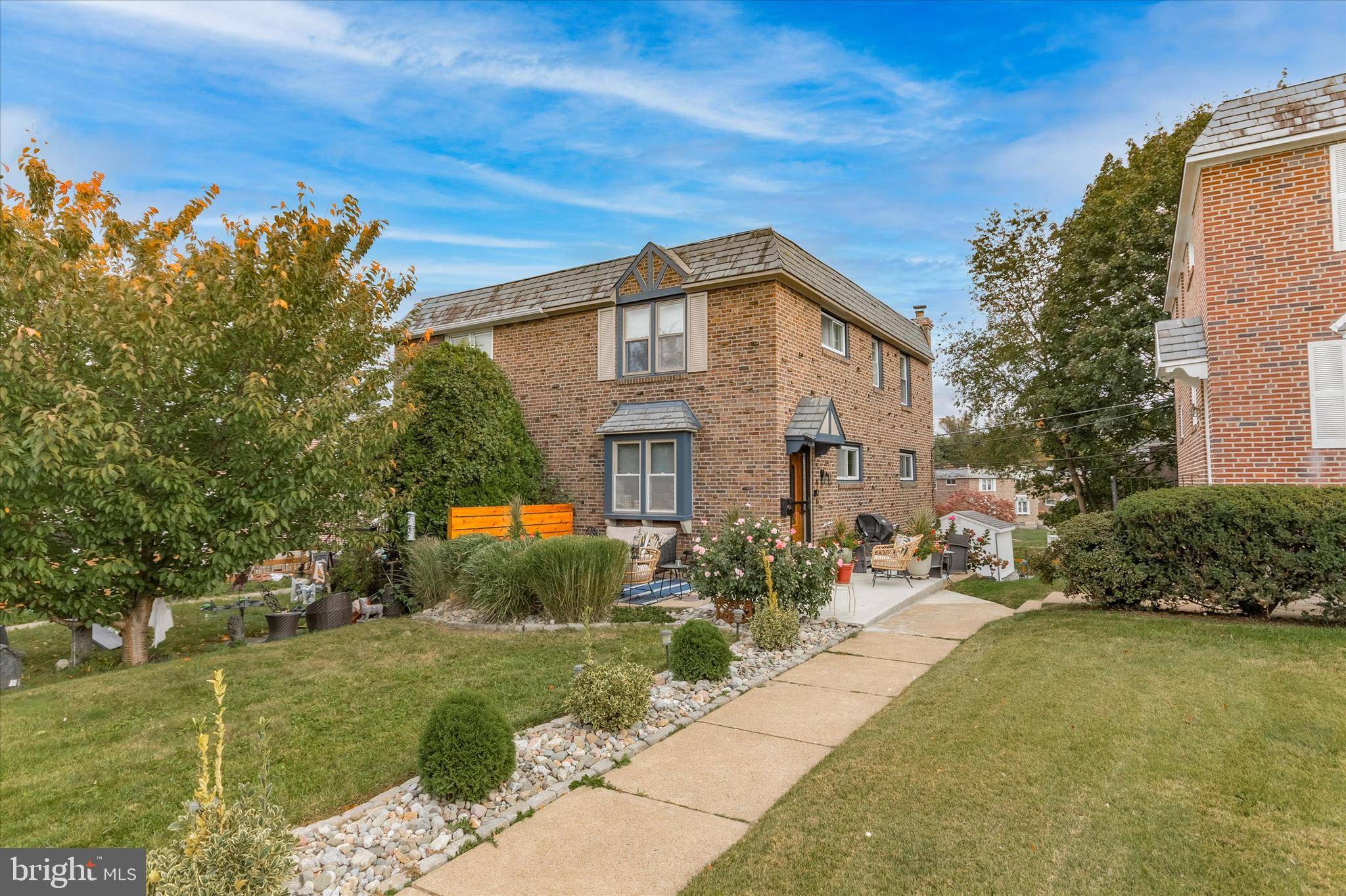 Drexel Hill, PA 19026,906 FARISTON DR