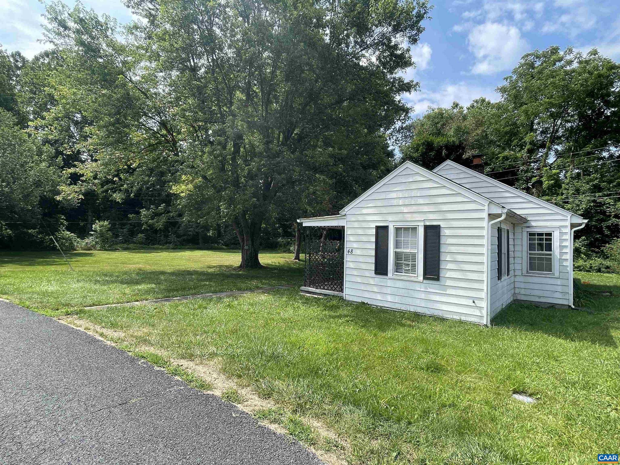 Augusta Springs, VA 24411,48 WEST VILLAGE CIR