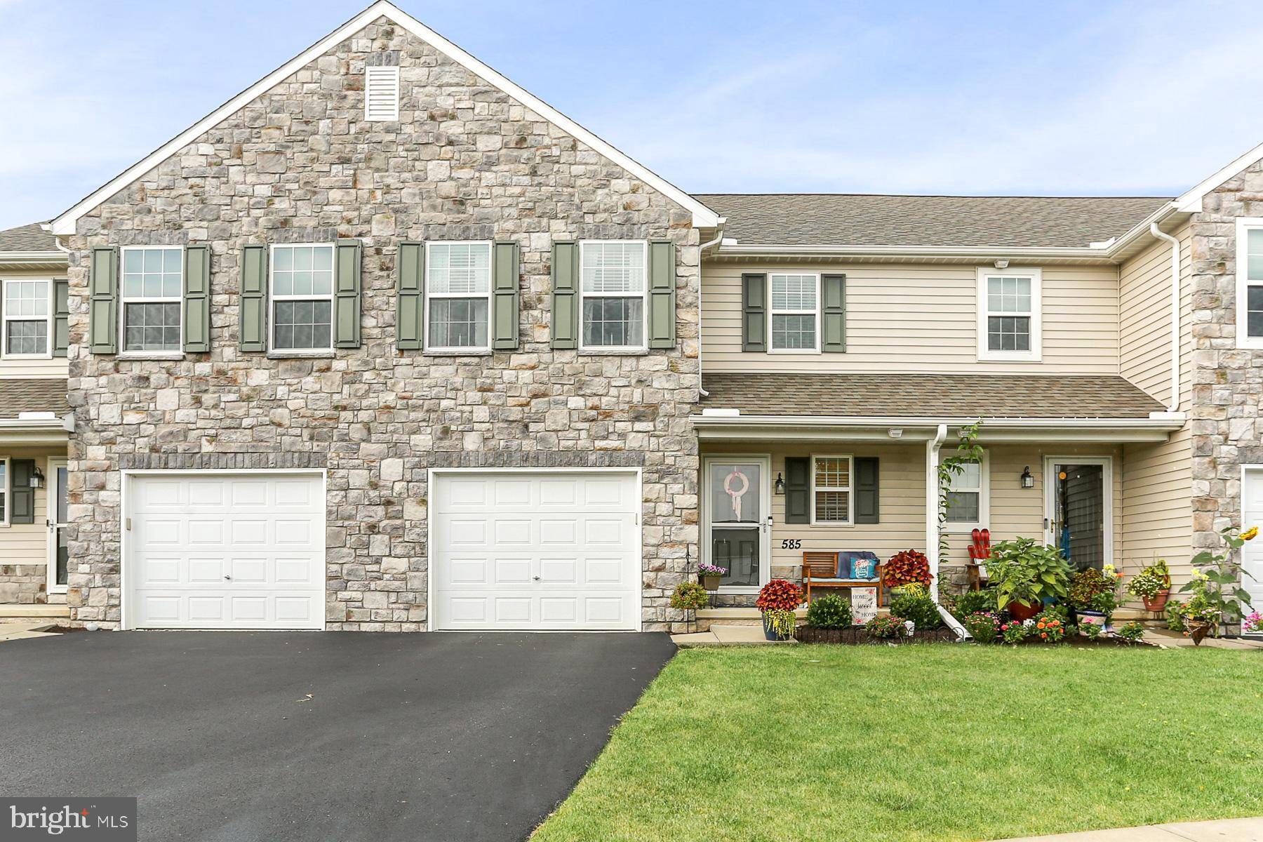 Palmyra, PA 17078,585 BROOKWOOD DR