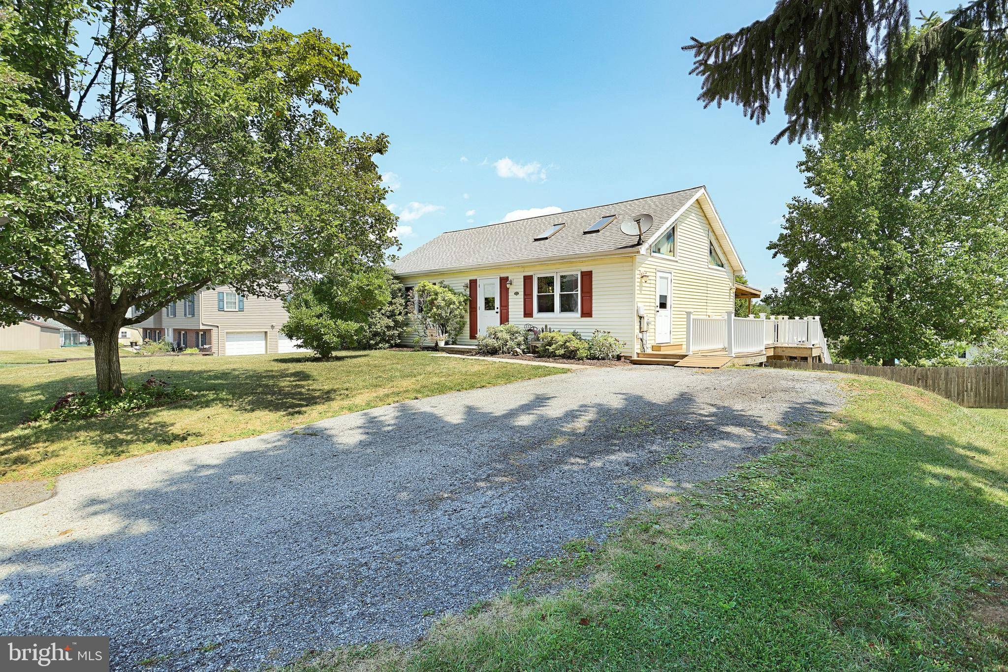 Etters, PA 17319,623 OVERLOOK DR