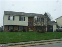 Dover, PA 17315,3110 PINEVIEW DR