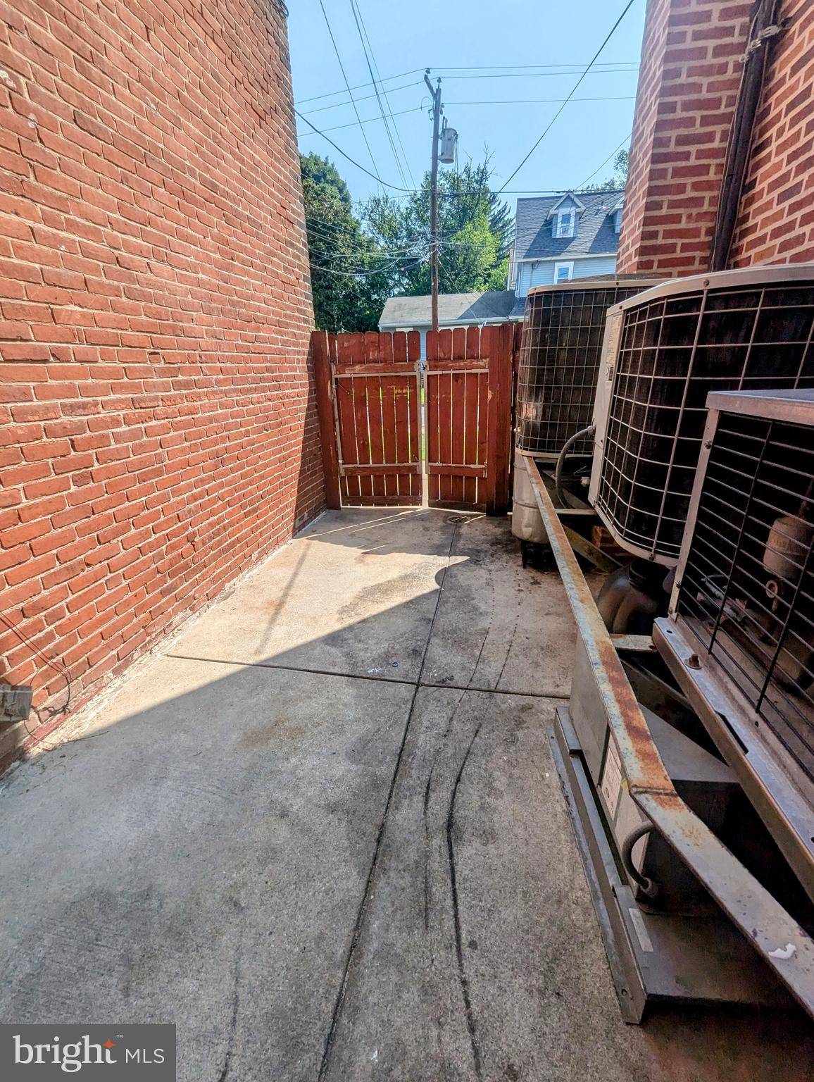 Drexel Hill, PA 19026,3901 STATE RD