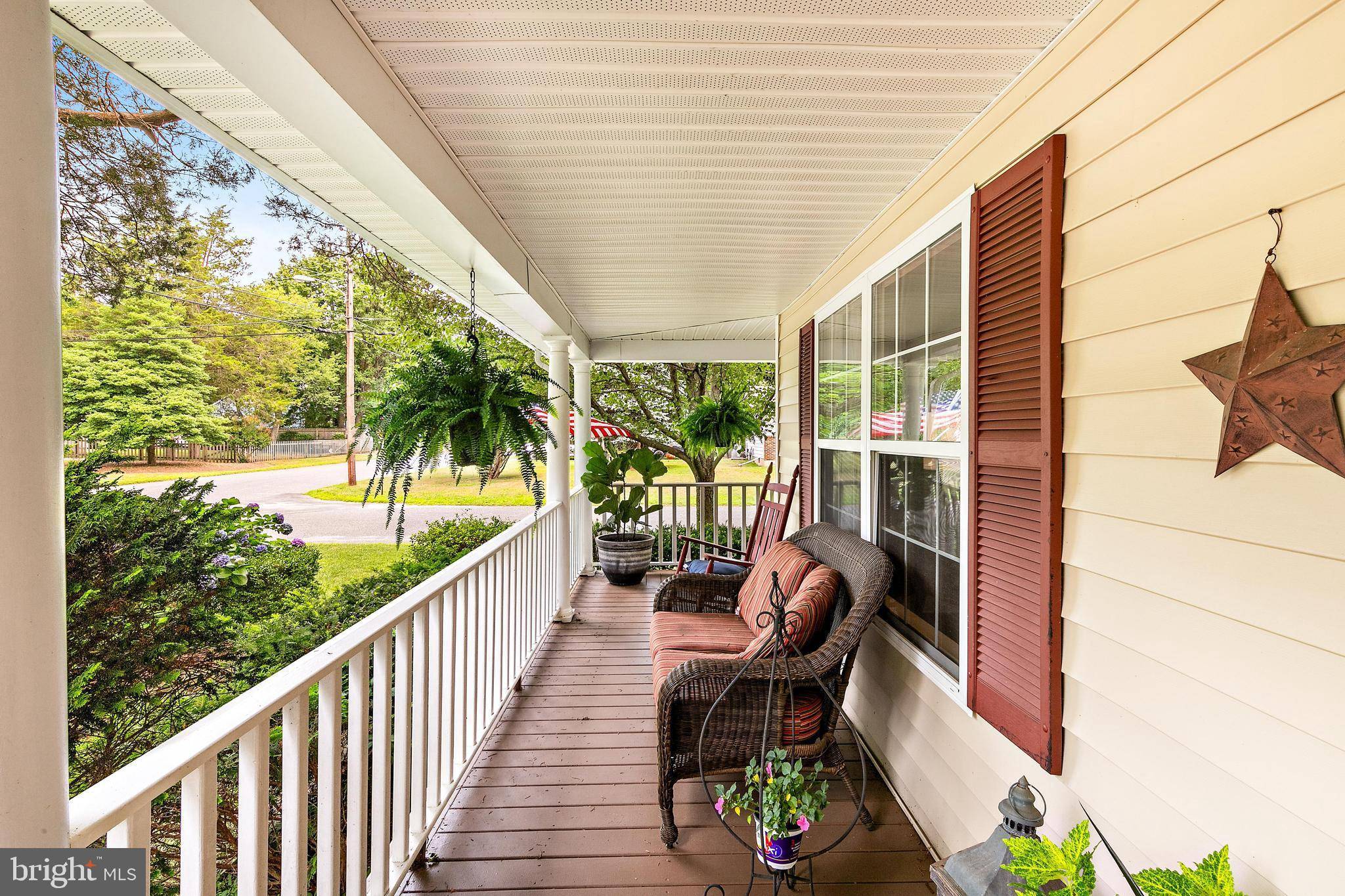 Tuckerton, NJ 08087,601 CEDAR ST