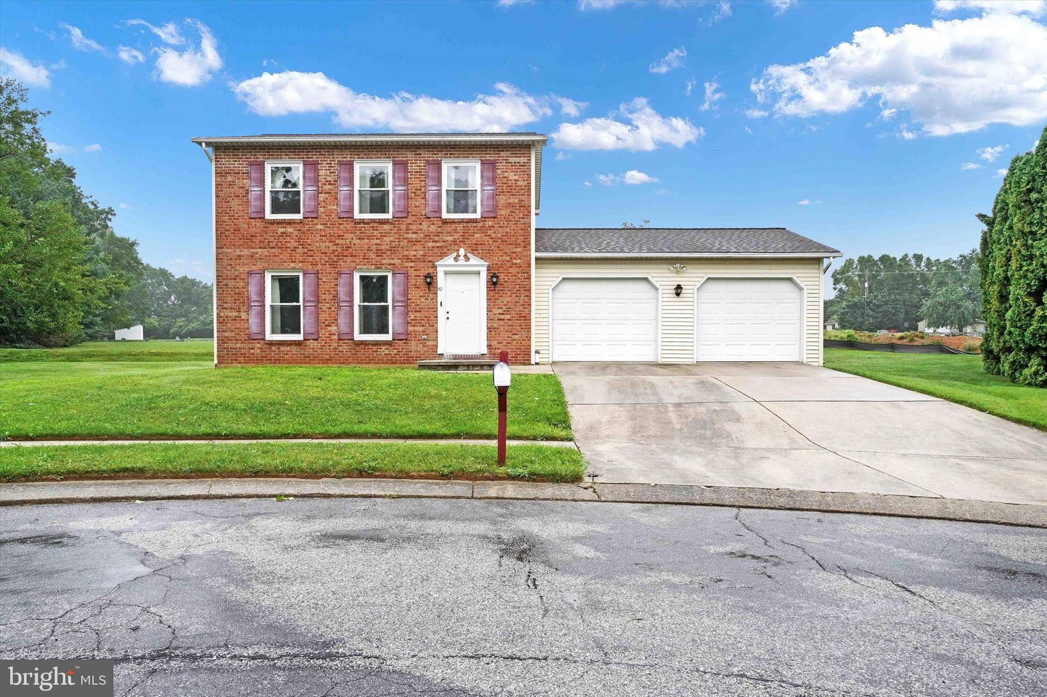 York, PA 17402,40 CANDLEWYCK CT