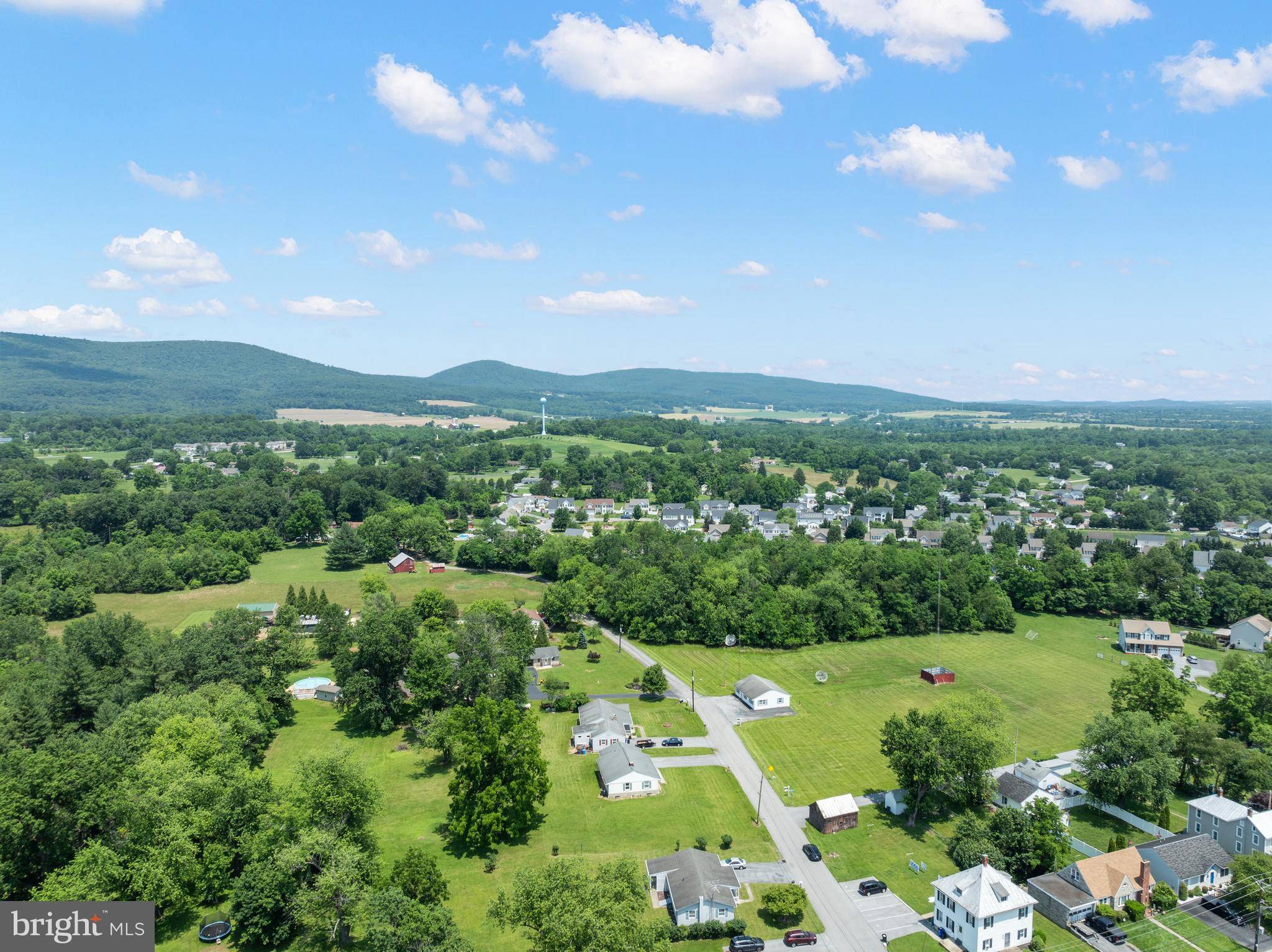 Thurmont, MD 21788,10 RADIO LN