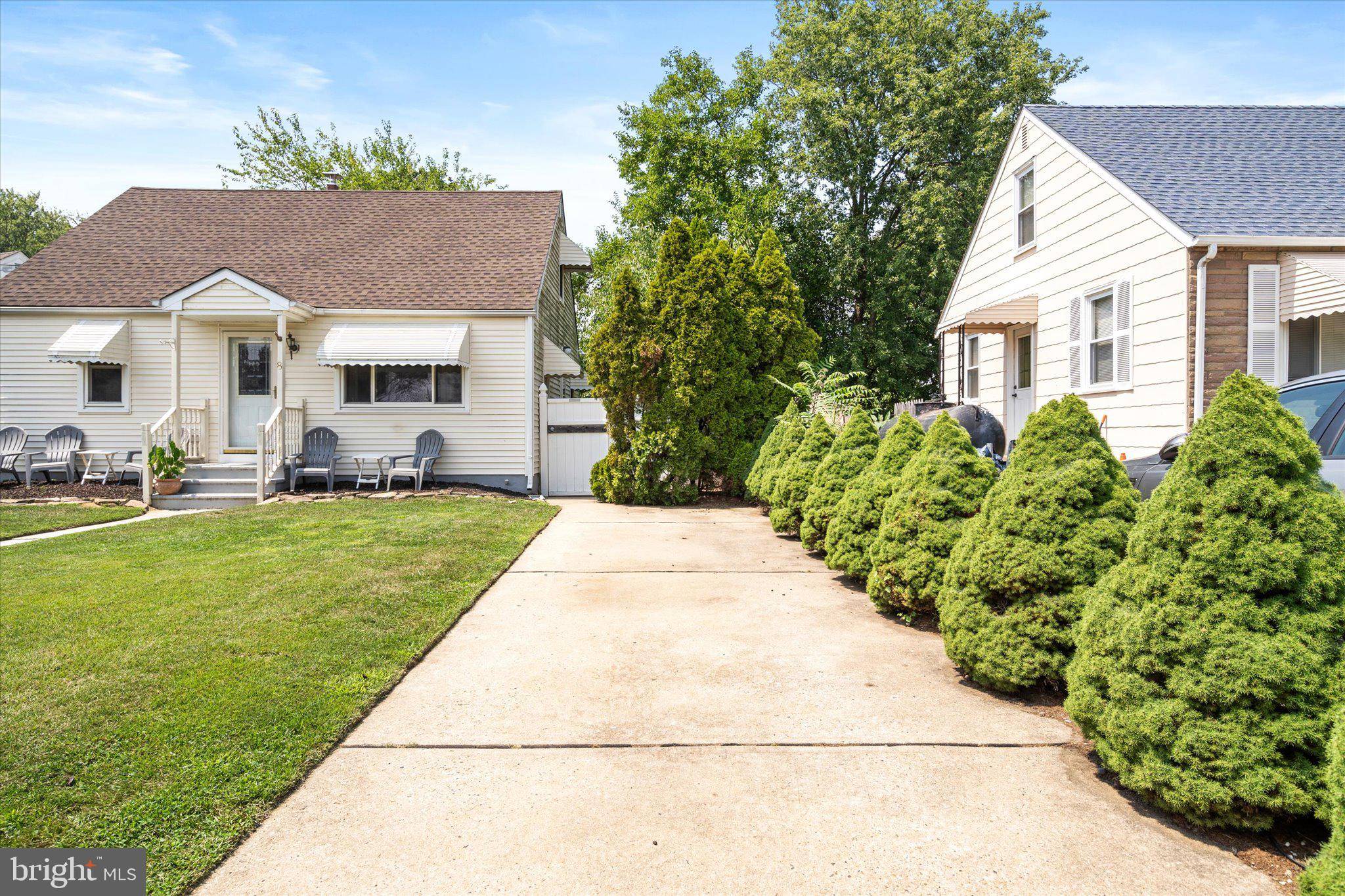 Bordentown, NJ 08505,8 THORNTOWN LN