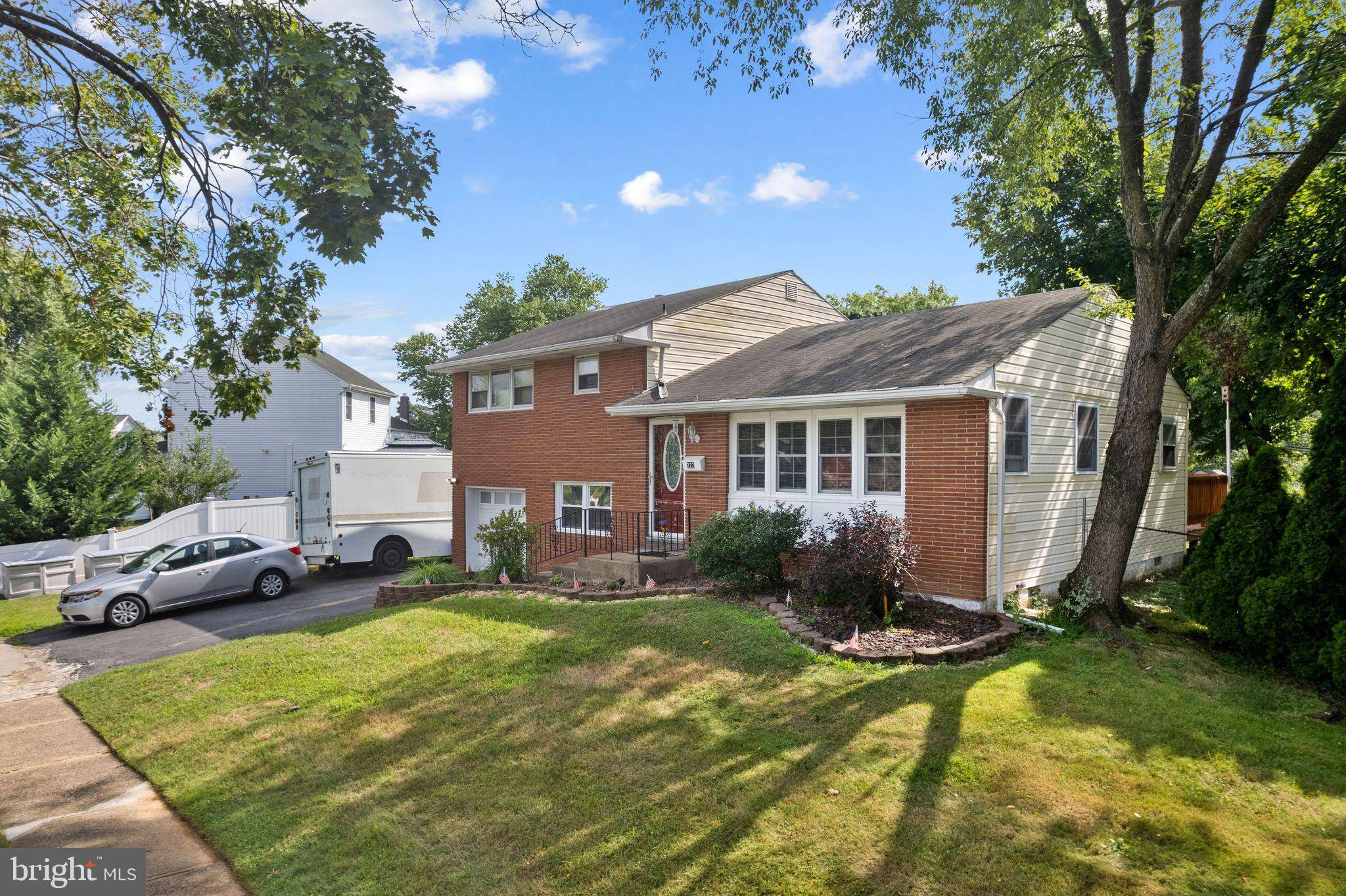 Langhorne, PA 19047,322 HIGHLAND AVE