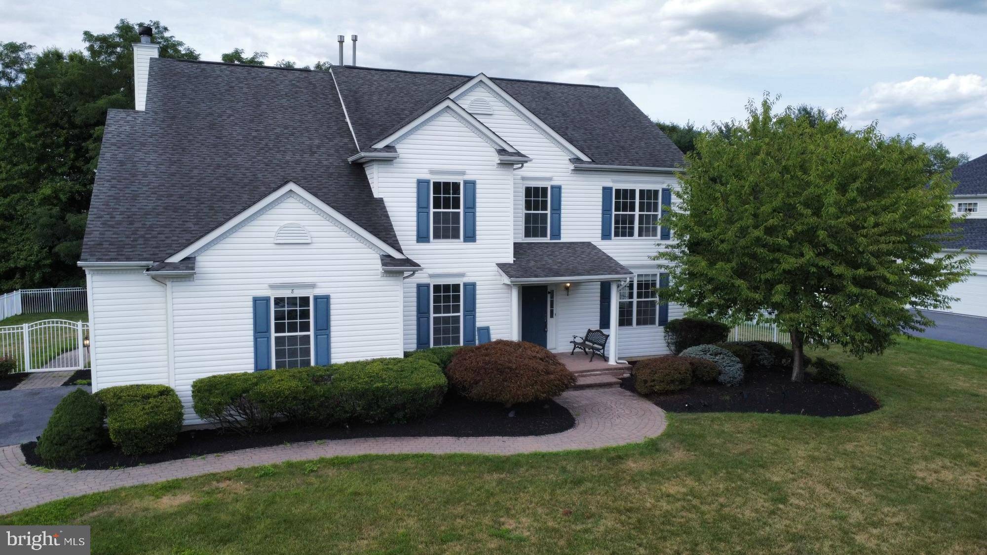 East Windsor, NJ 08520,8 CHANCERY PL