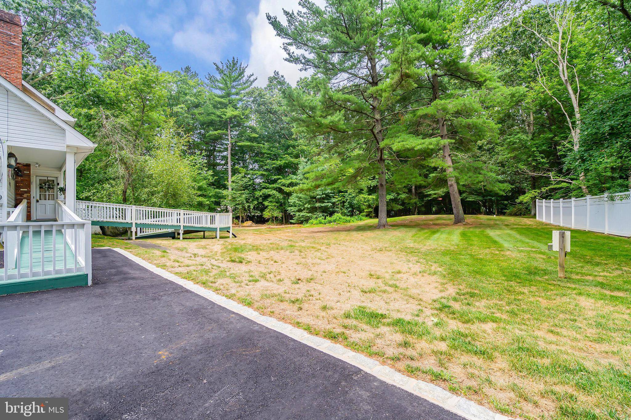 Millstone Township, NJ 08510,211 STILLHOUSE RD