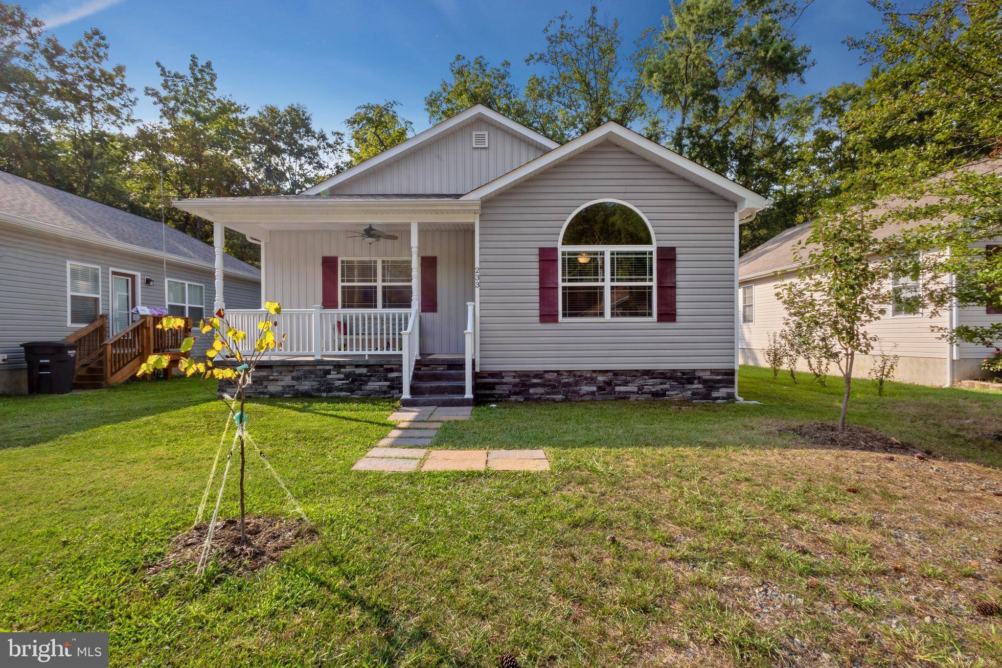 Colonial Beach, VA 22443,233 12TH ST