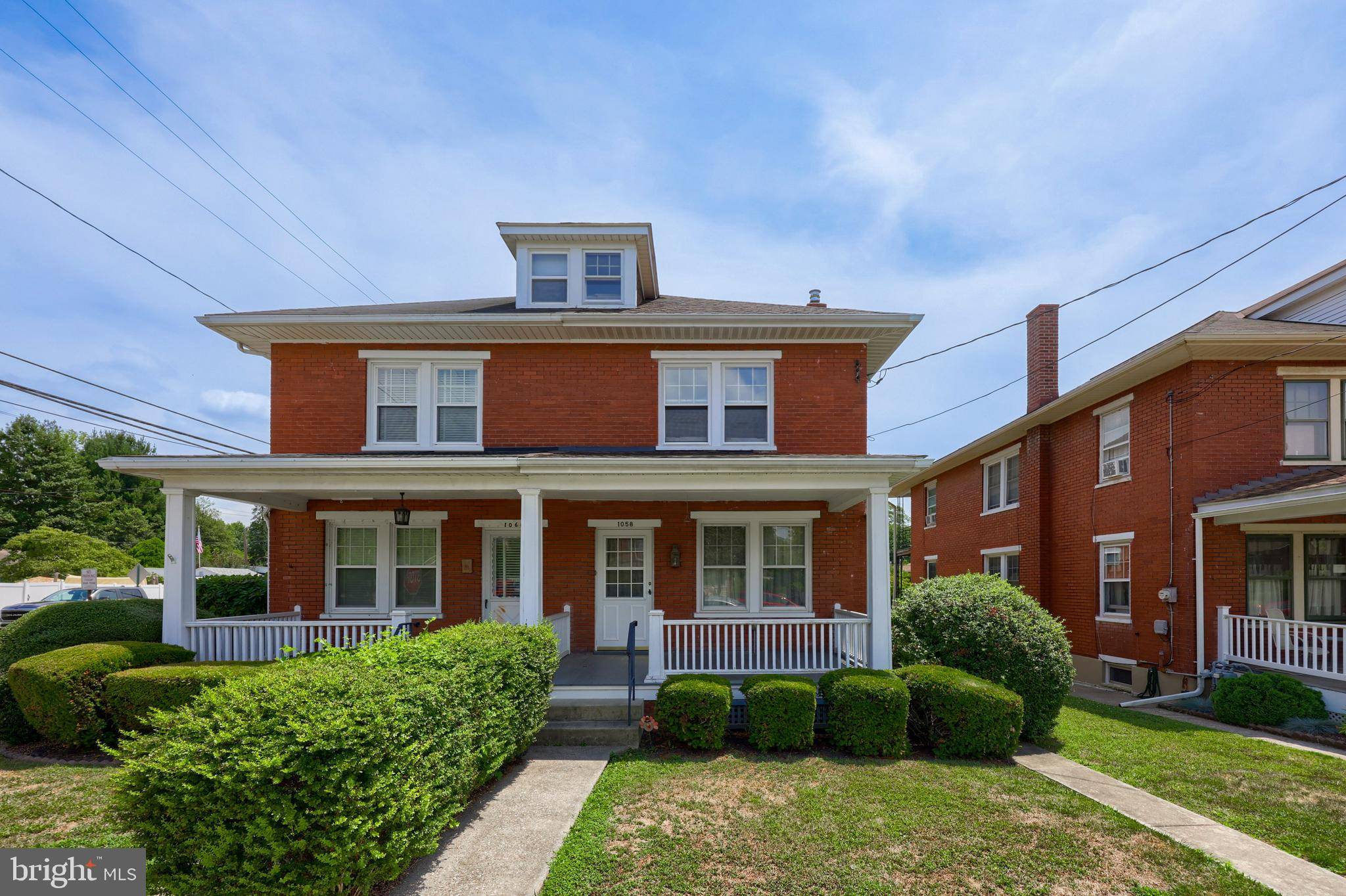 Columbia, PA 17512,1058 WALNUT ST