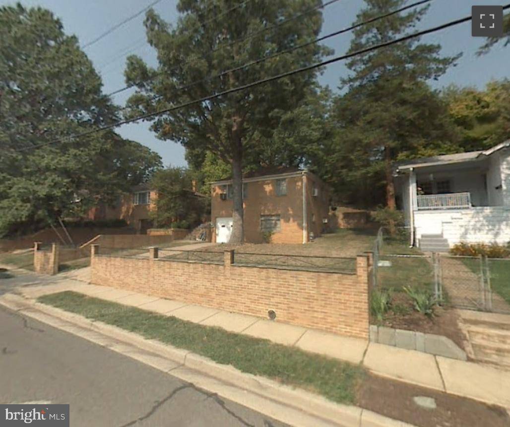 Takoma Park, MD 20912,402 ELM AVE