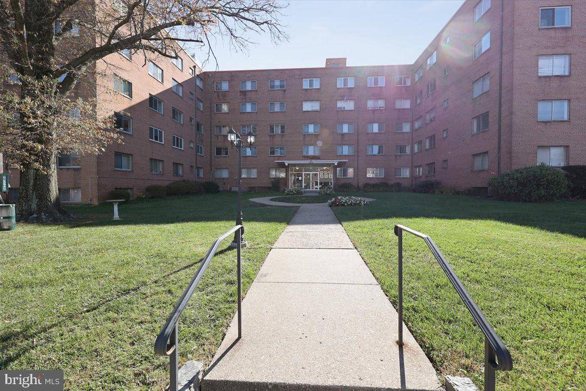 Silver Spring, MD 20910,614 SLIGO AVE #211