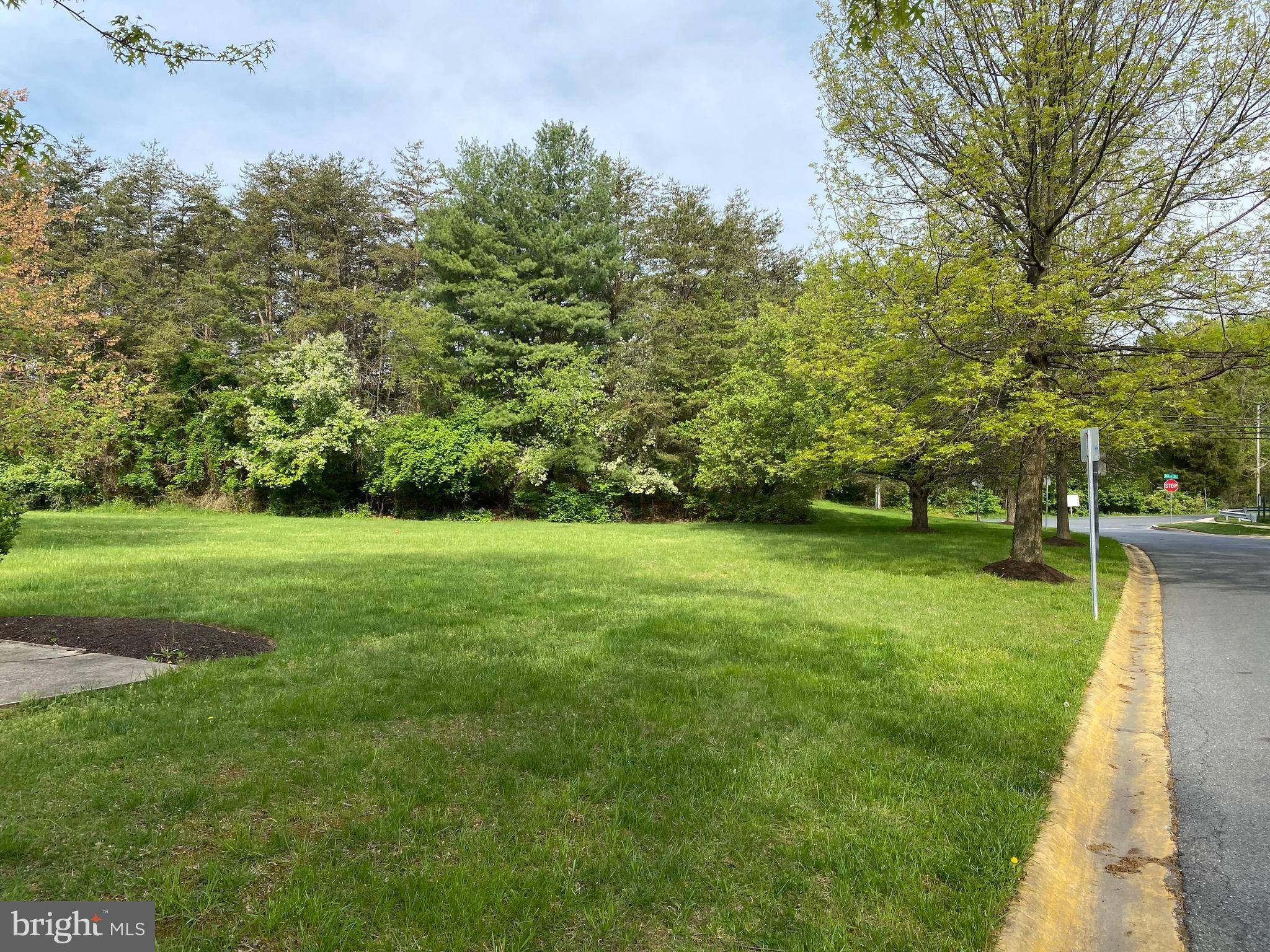 Damascus, MD 20872,10610 RIDGE RD.