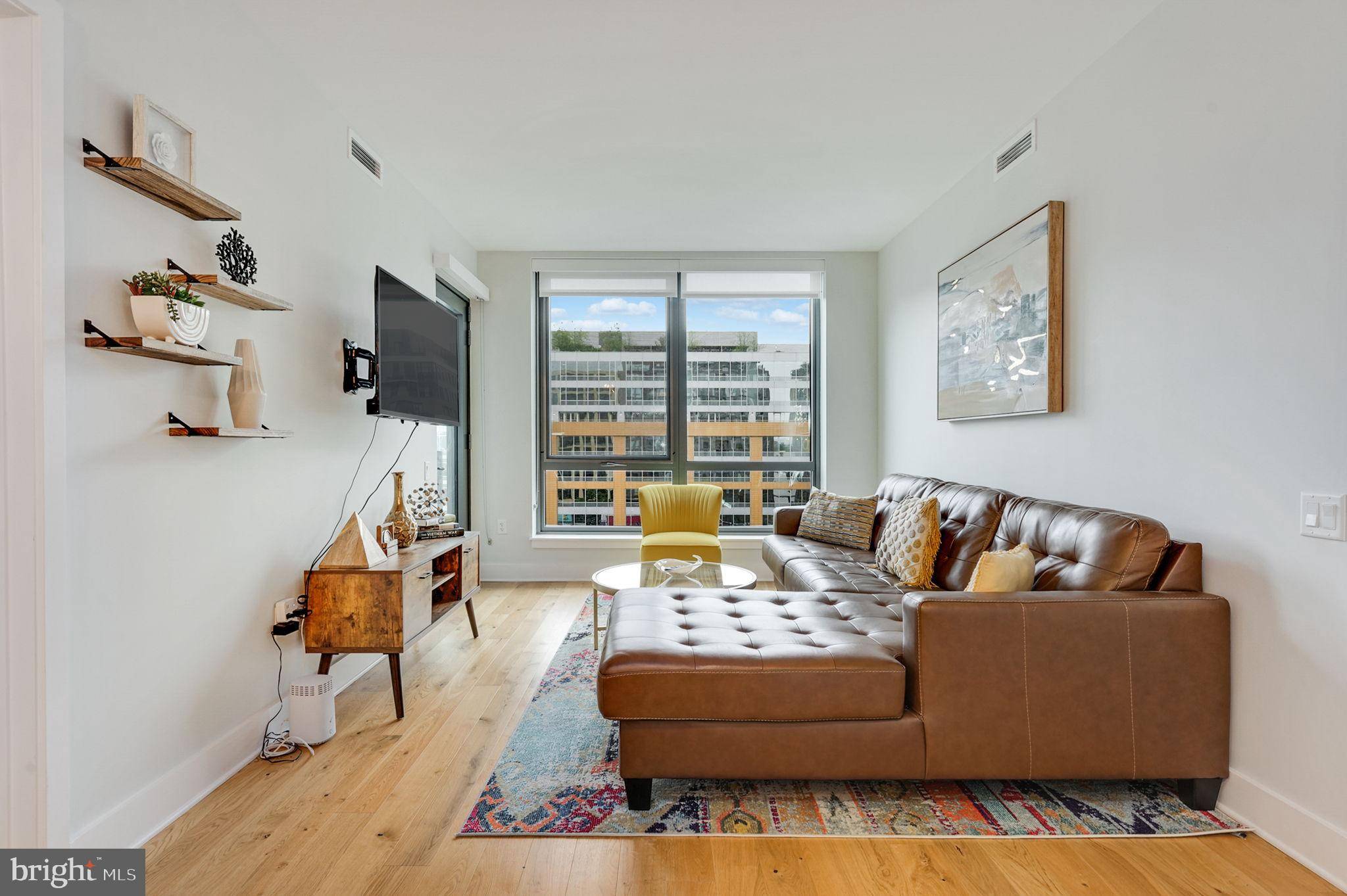 Washington, DC 20003,1211 VAN ST SE #708