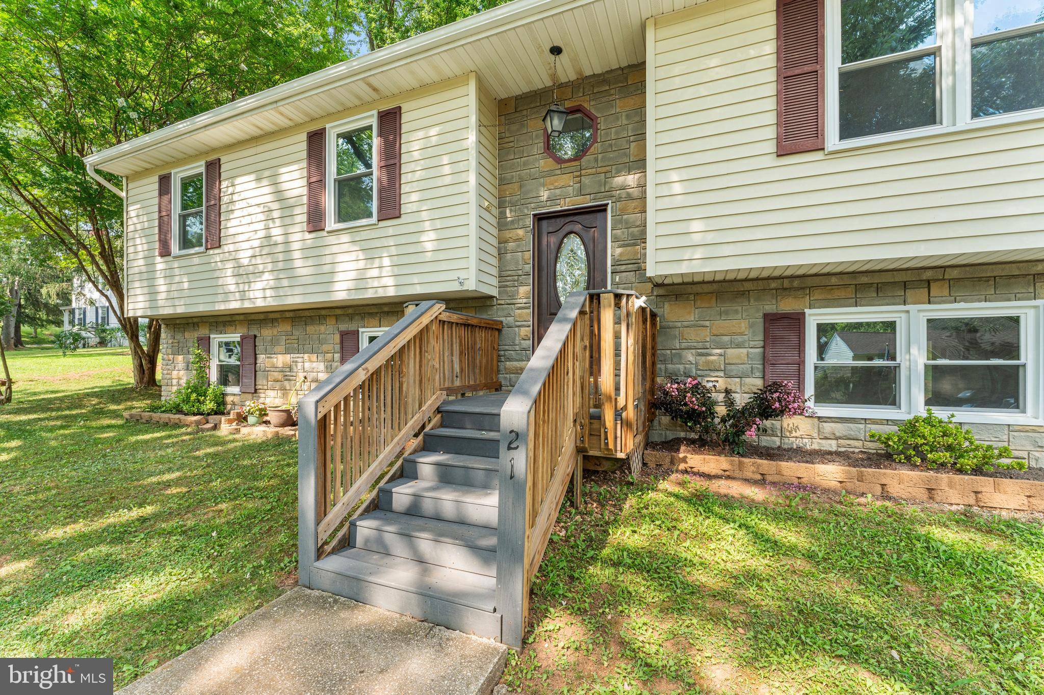 Warrenton, VA 20186,21 FISHBACK CT