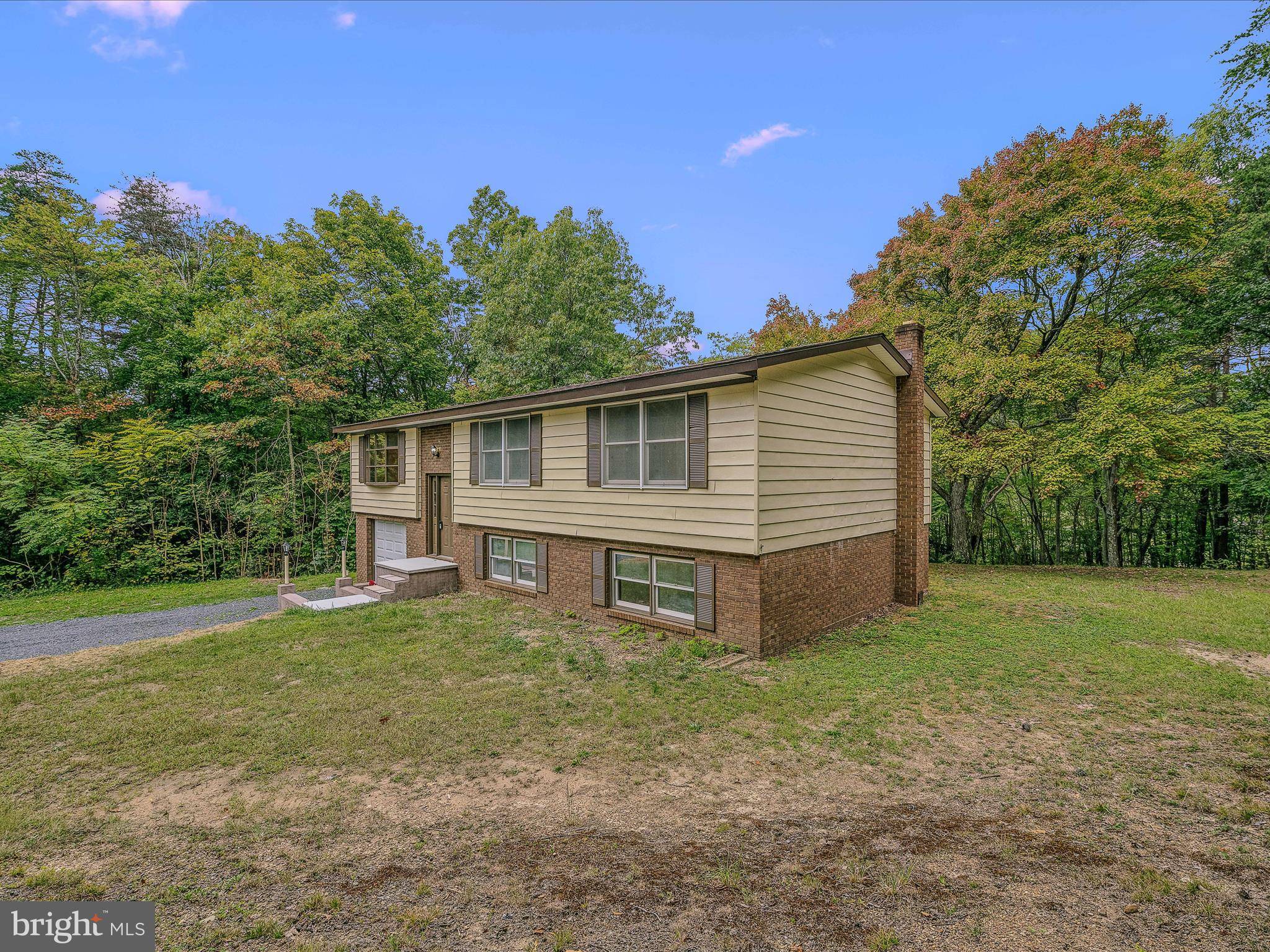 Berkeley Springs, WV 25411,116 FERN PLACE LN